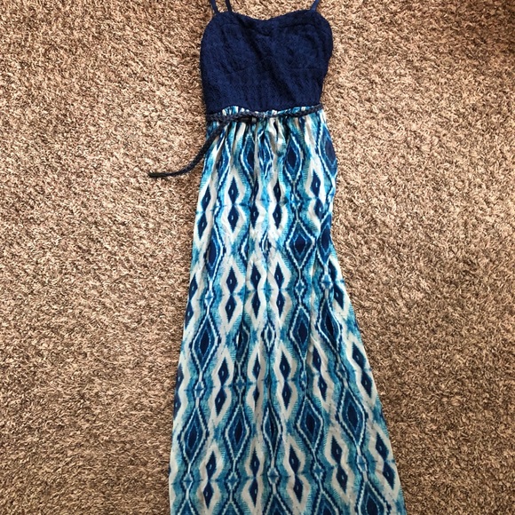 Lily Rose Dresses & Skirts - ❄️ 2/$18 SALE ❄️ NWT Blue Tribal Print Maxi Dress